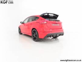 A Delivery Mileage Ford Focus RS Red Edition, Race Red, £ 59,995