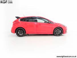 A Delivery Mileage Ford Focus RS Red Edition, Race Red, £ 59,995