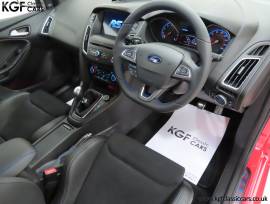 A Delivery Mileage Ford Focus RS Red Edition, Race Red, £ 59,995
