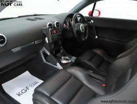 A Fabulous Mk1 Audi TT Quattro 3.2 V6 Coupe, Brilliant Red, £ 14,995