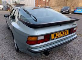 Porsche 944 , Green, £ 18,950 Porsche 944 , Green, £ 18,950