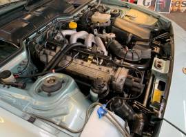 Porsche 944 , Green, £ 18,950 Porsche 944 , Green, £ 18,950