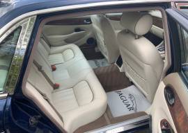 Jaguar sovereign , Blue, £ 7,950