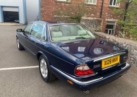 Jaguar sovereign , Blue, £ 7,950