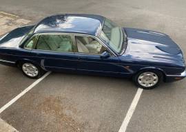 Jaguar sovereign , Blue, £ 7,950