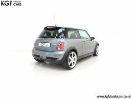 A Tremendous R53 Mini Cooper S , Dark Silver, £ 10,995