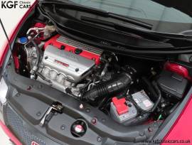A Hot Honda Civic FN2 Type R GT, Milano Red, £ 13,495